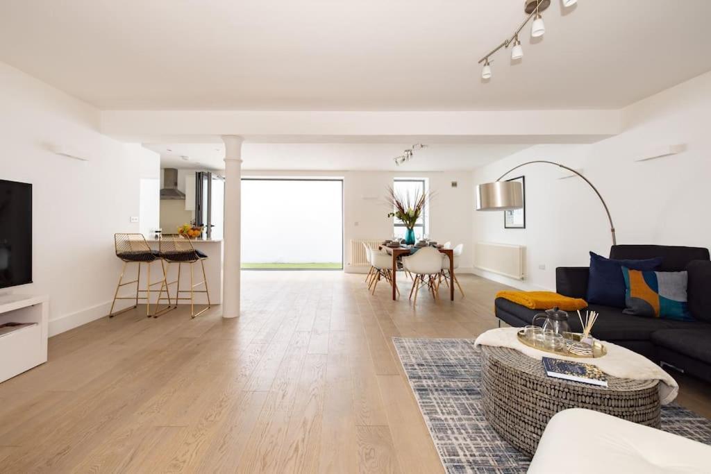 Wild Roses Serviced Apartments - Borough London Kültér fotó